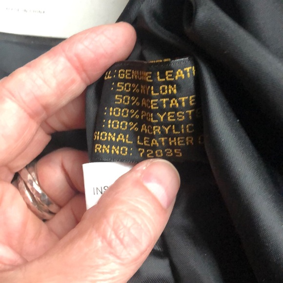 Adler Vintage Men’s Leather Jacket (Medium) - Picture 4 of 6